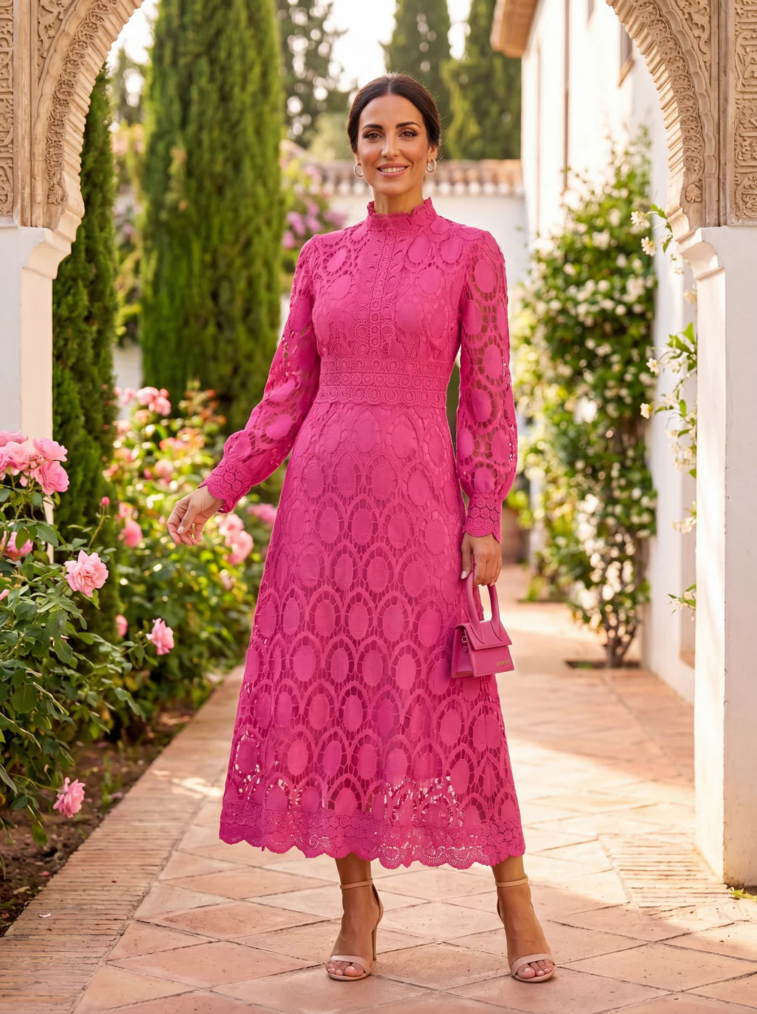 Carmona - Vestido de Encaje Moderno