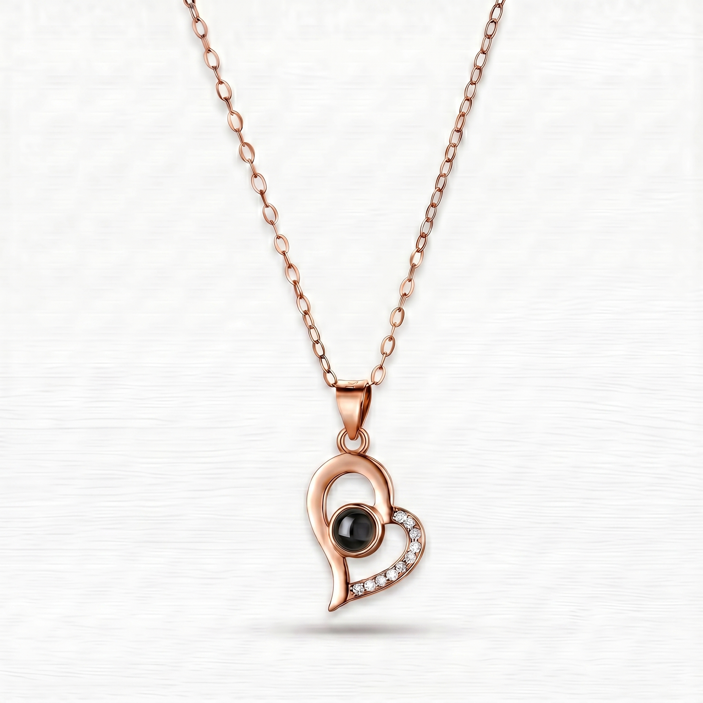 Amour - Collar con Foto Proyectada