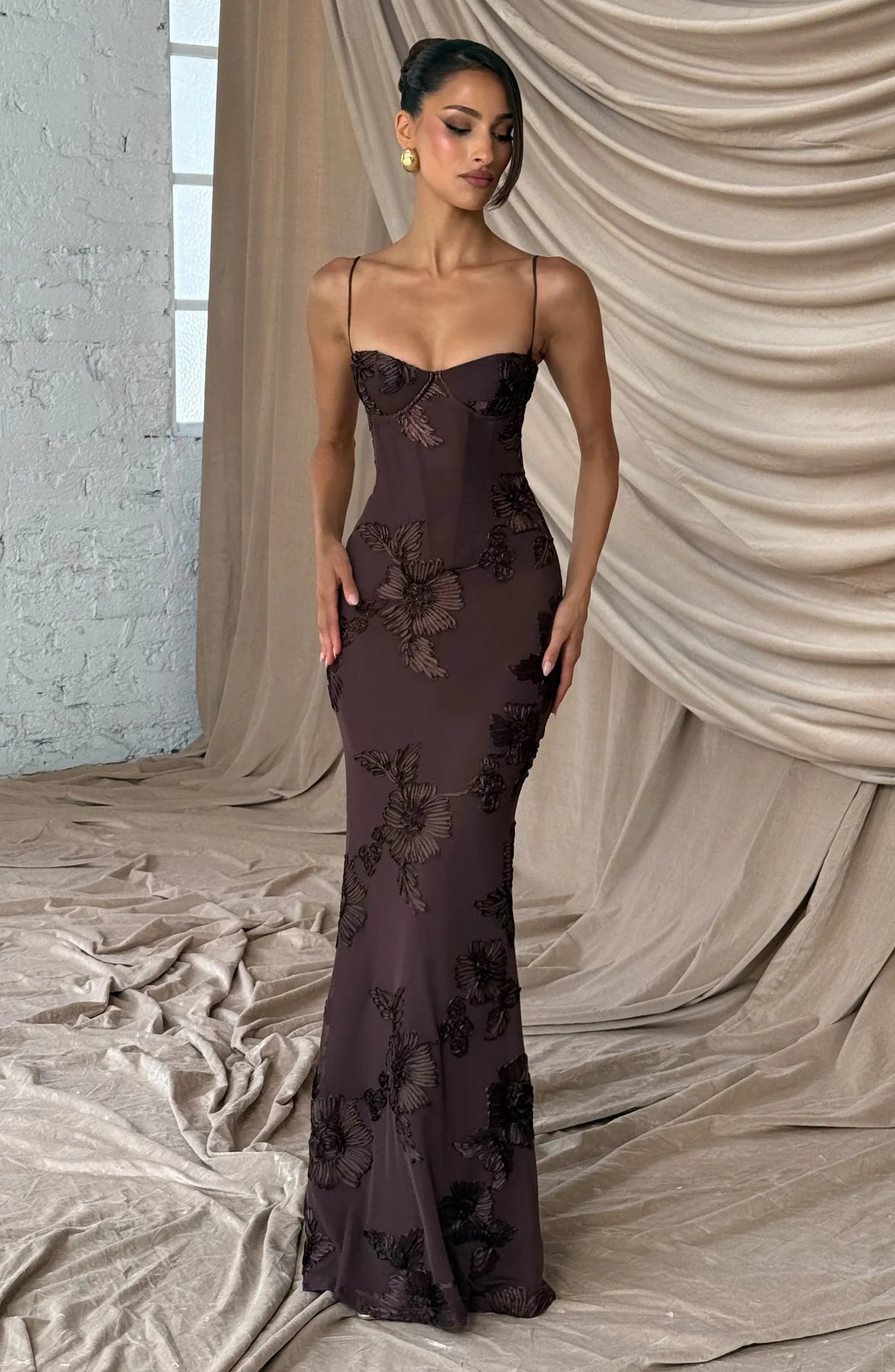 Lia - Vestido Maxi Elegante Moderno