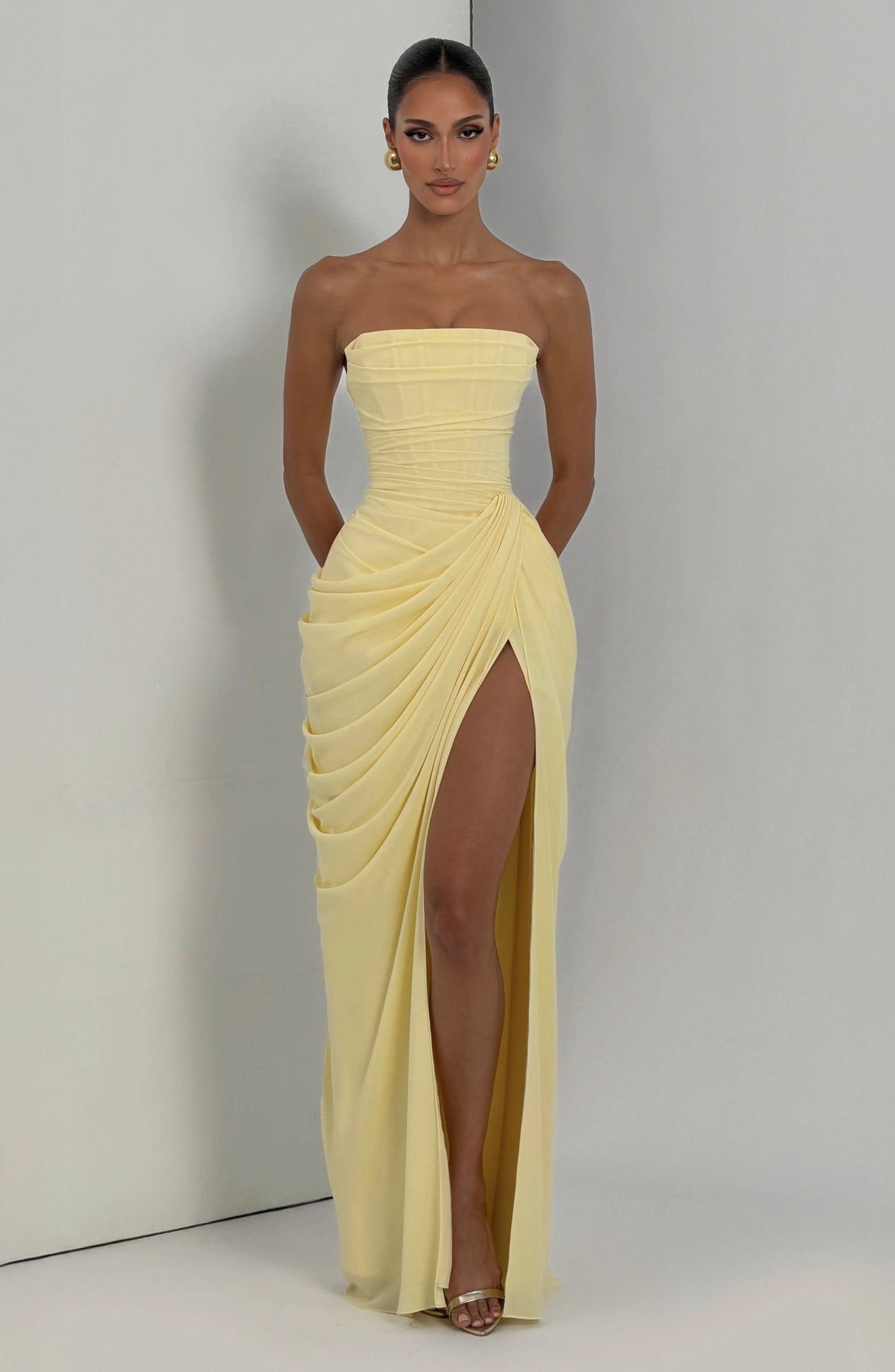 Lola - Vestido Largo Drapado Elegante