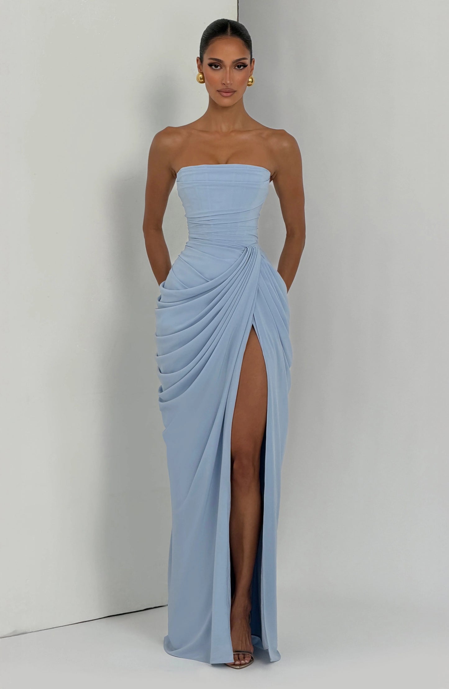 Lola - Vestido Largo Drapado Elegante