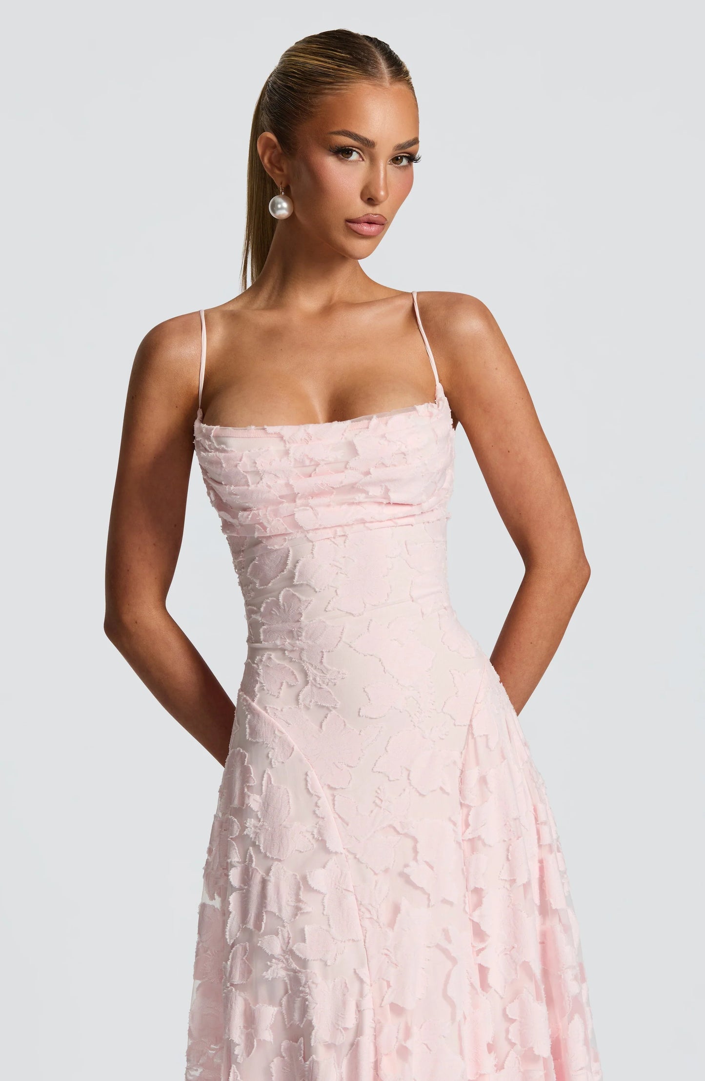 Lucía - Vestido Maxi de Elegancia Refinada