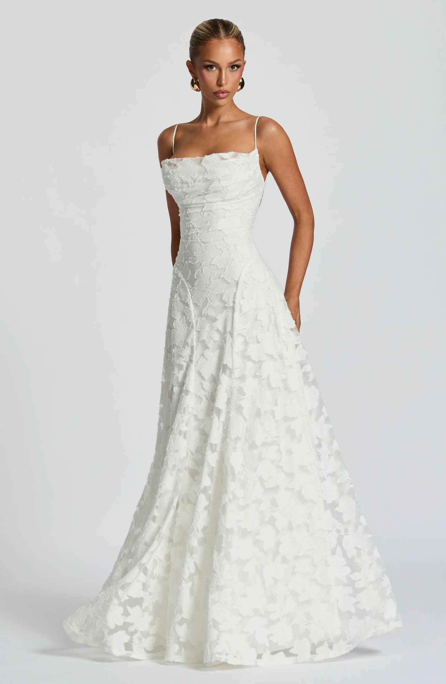 Lucía - Vestido Maxi de Elegancia Refinada