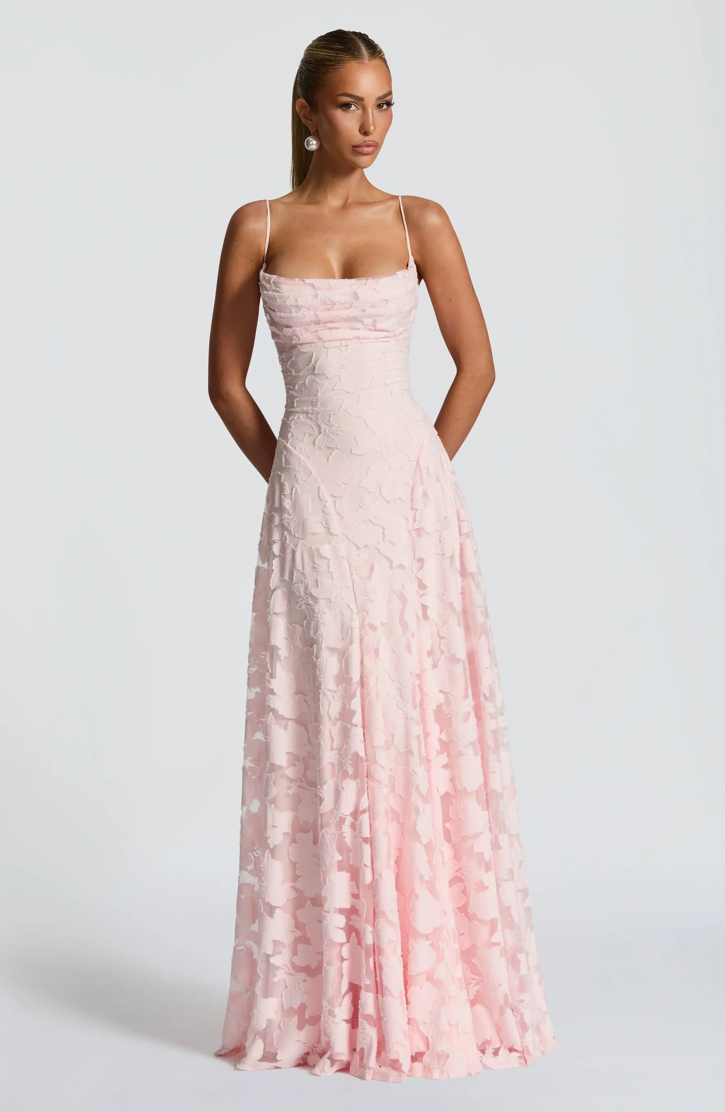 Lucía - Vestido Maxi de Elegancia Refinada