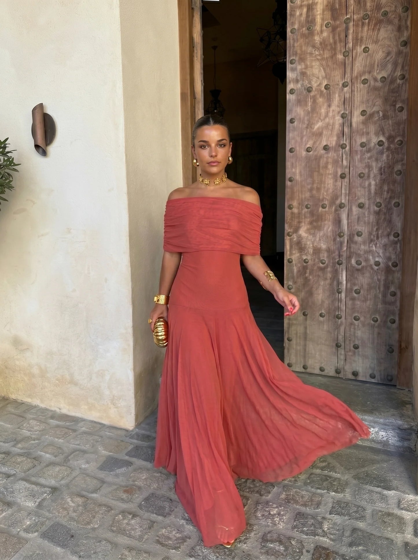 Silvia - Vestido Atemporal Elegante